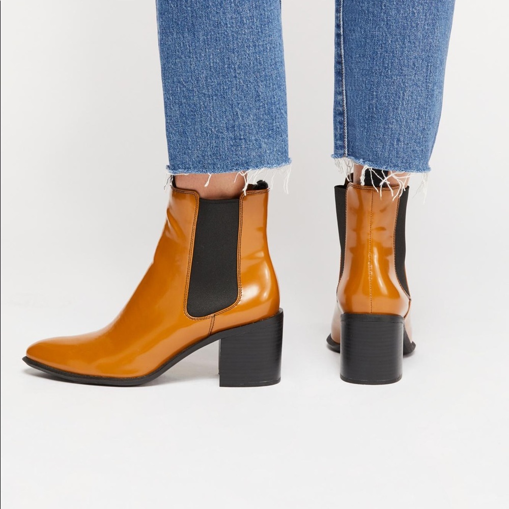 Fp X Farylrobin Vegan Midtwon Heel Boot Size 7 - image 2